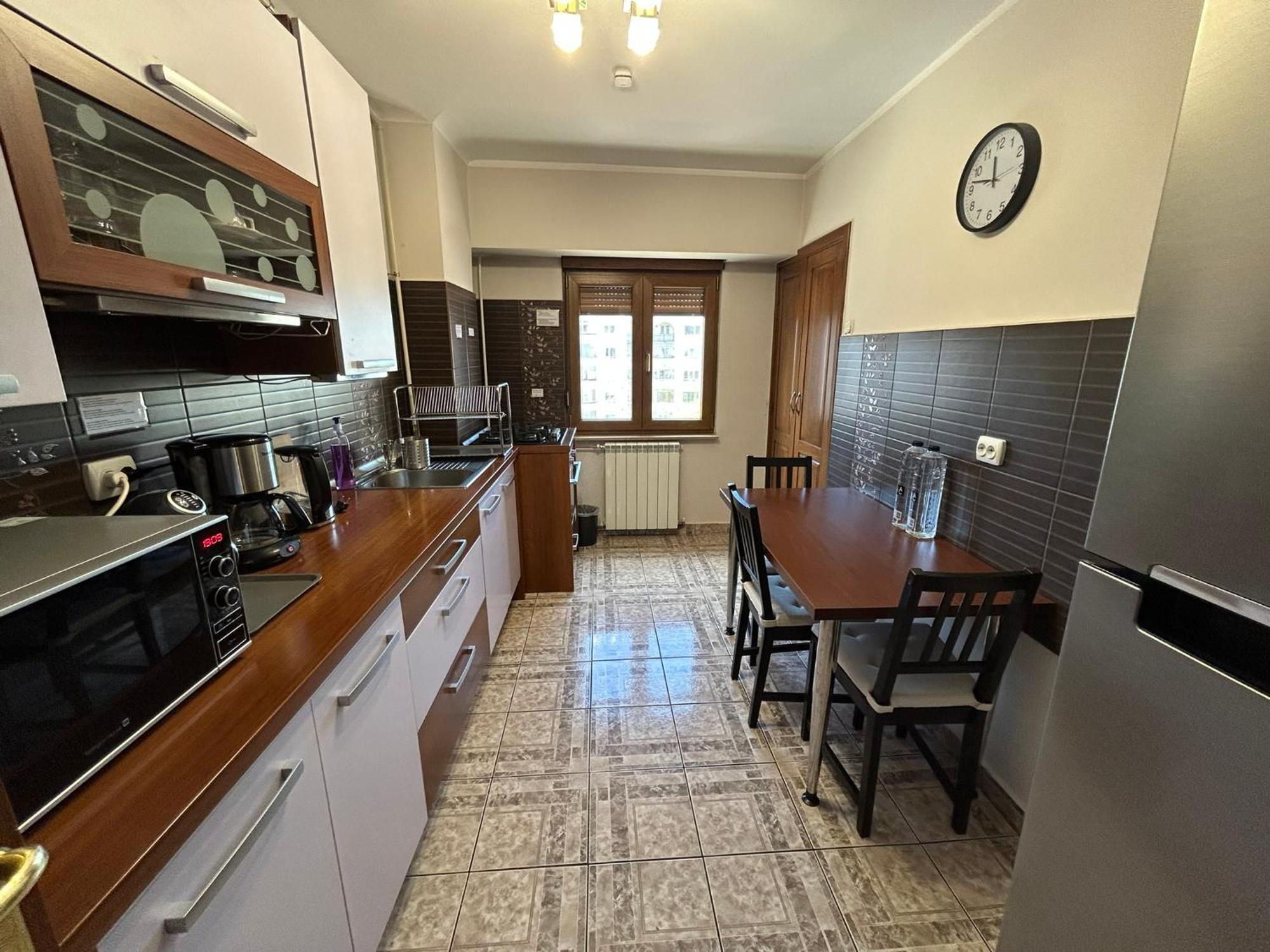 Apart. Premium Ultracentral, 3 Camere Loc Parcare. Ploieşti Exteriör bild