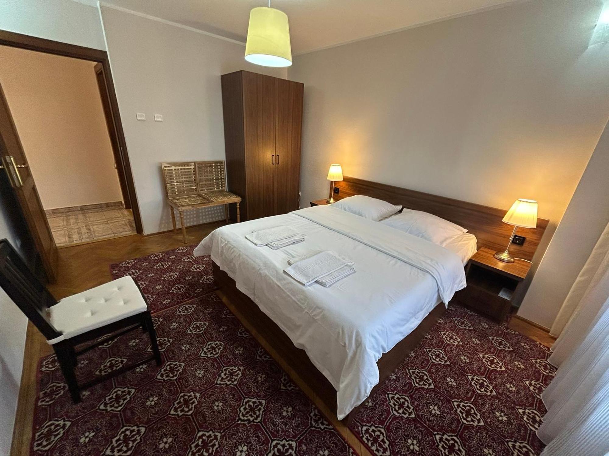 Apart. Premium Ultracentral, 3 Camere Loc Parcare. Ploieşti Exteriör bild