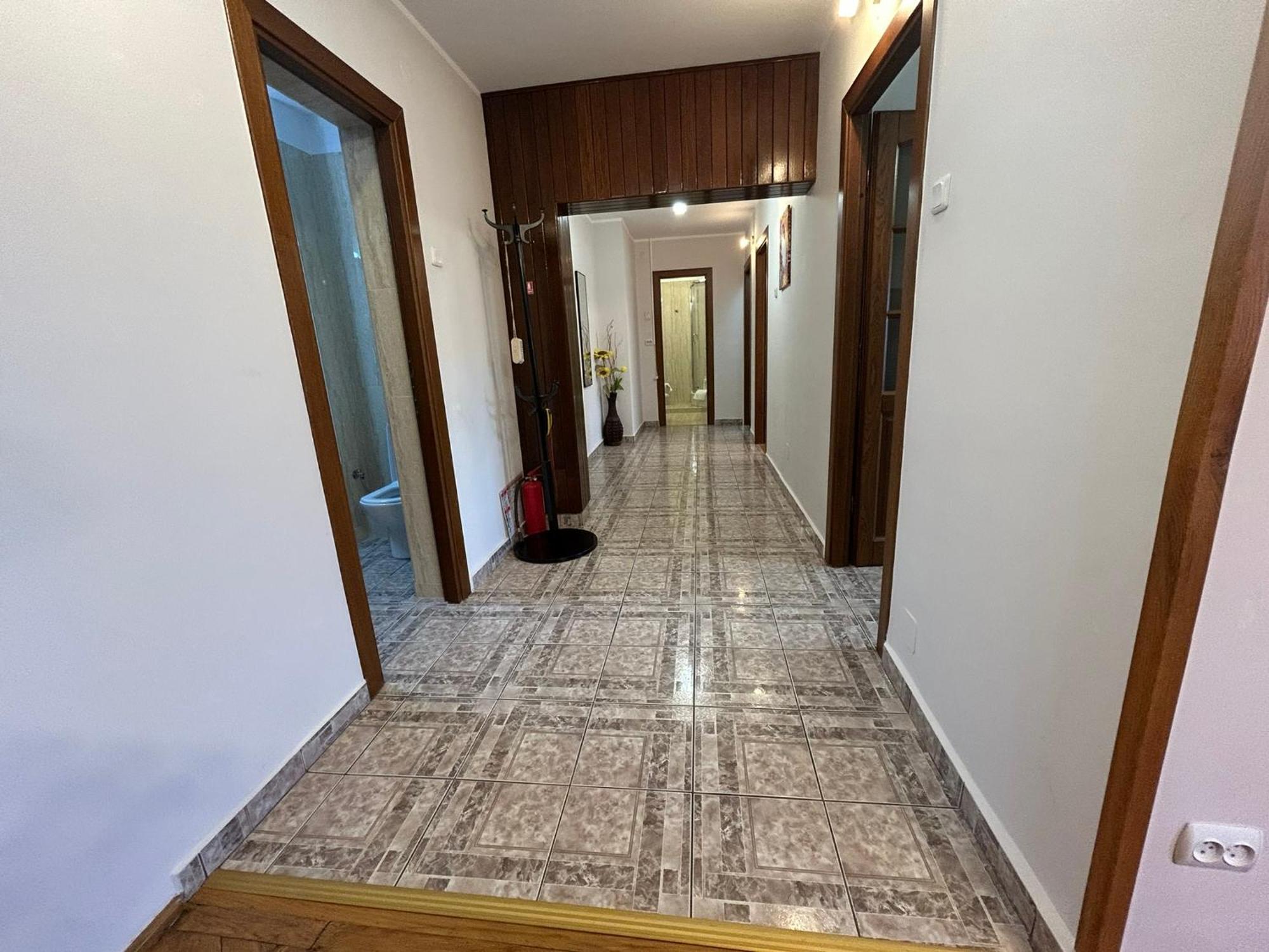 Apart. Premium Ultracentral, 3 Camere Loc Parcare. Ploieşti Exteriör bild